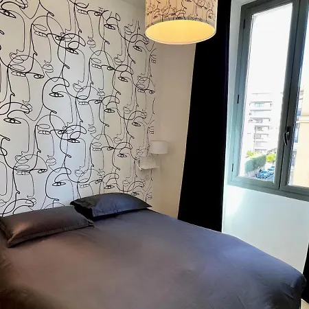 Splendid Flat 1 And 1 Sofa Bed Renovated 2p3 Apartment