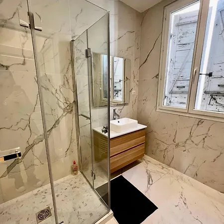 Splendid Flat 1 And 1 Sofa Bed Renovated 2p3 Cannes